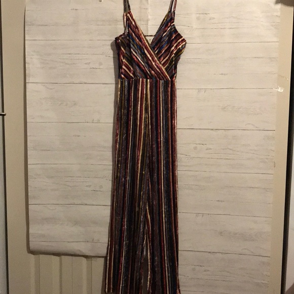 HIATUS long romper - Picture 1 of 7